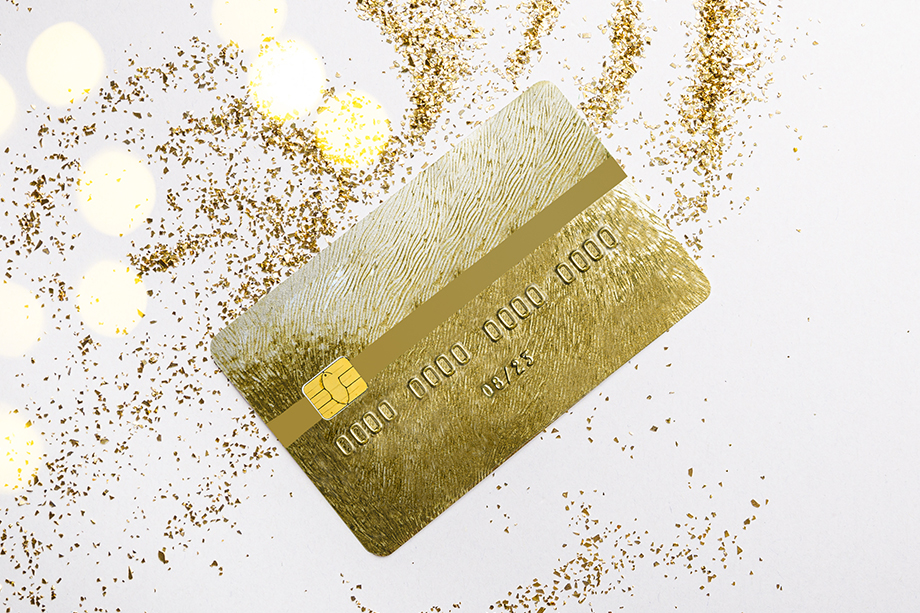 CBDCs: Paving the Way to a Cashless Society?