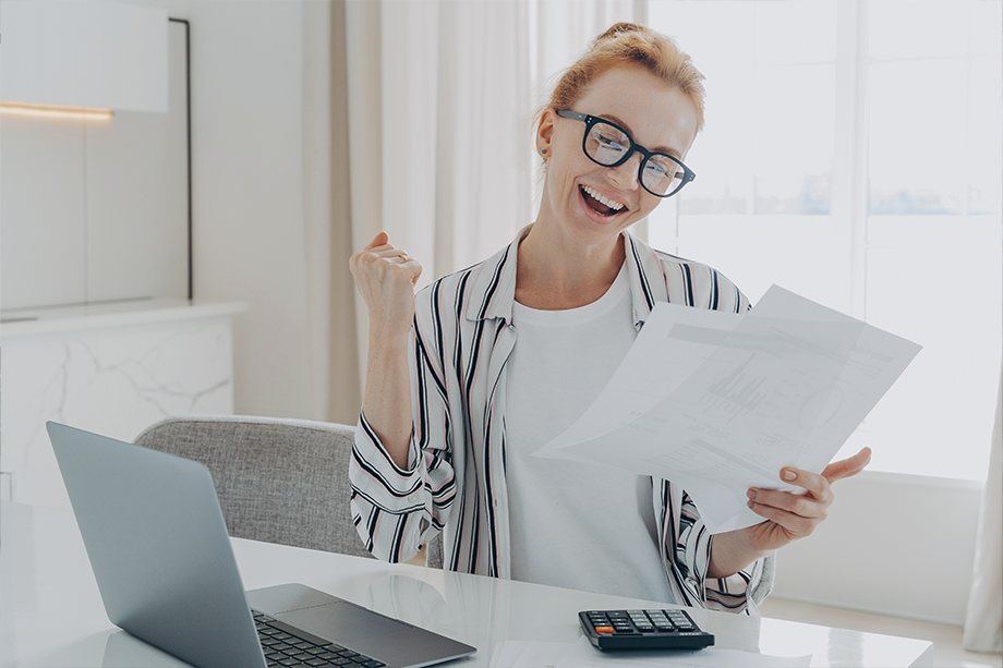 woman unlocking her mindset to achieve financial success