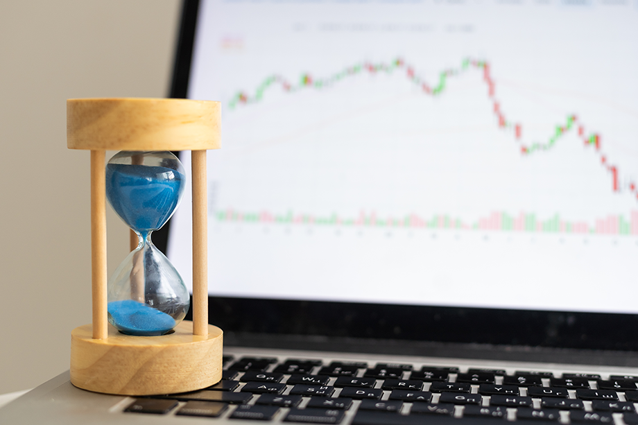 thumb options trading for cash flow