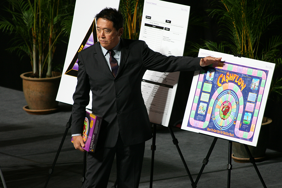 photo of robert kiyosaki on stage promoting cashflow